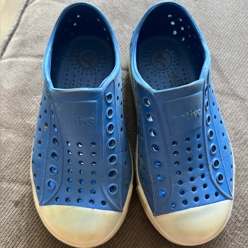 Native Shoes C9